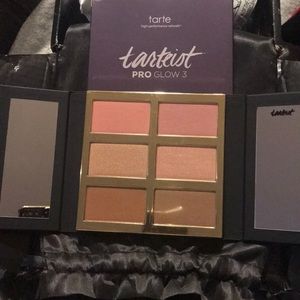 6-Shade Cheek palette